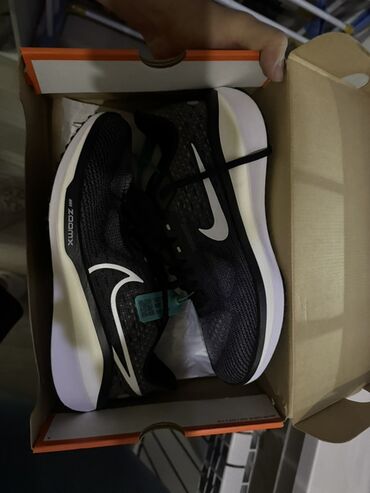 баскетбольные ботасы: Мужские кроссовки, 43, Nike, Новый, цвет - Черный, Самовывоз