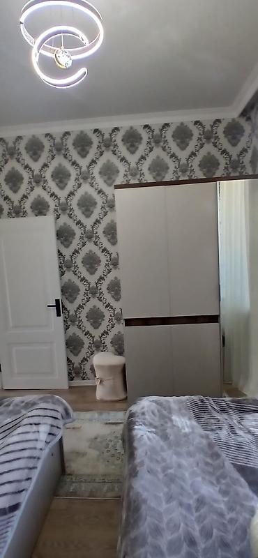 1 otaqli evler kreditle: Masazır qəsəbəsində 6 saylı orta məktəbin yaxınlığında daxili kreditlə — 6