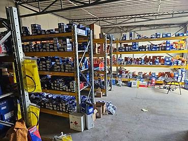 Nekretnine: Izdaje se lokal 220m2 na glavnom bulevaru u Sremskoj Mitrovici. Cena — 8
