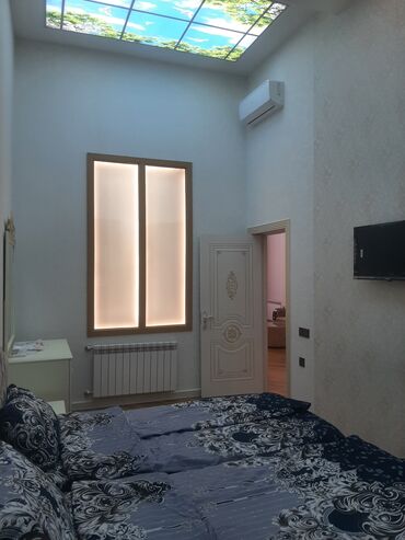 Uzunmüddətli kirayə mənzillər: 28 May metrosundan 700-800şərq bazarından 100 metr məsafədə 177 — 4