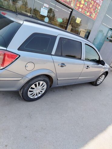 Opel: Opel Astra: 1.4 l | 2005 il 259751 km Universal — 3