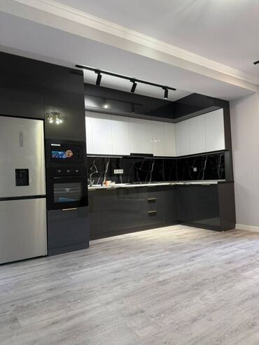 купить квартиру мкр восток 5 бишкек: 2 комнаты, 73 м², Элитка, 3 этаж, Евроремонт