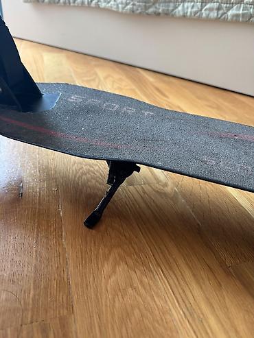 scooter samokatlar: Salam.110 a alinib.Arxa təkərində bir az qüsur var yeyilib.qabaq — 5