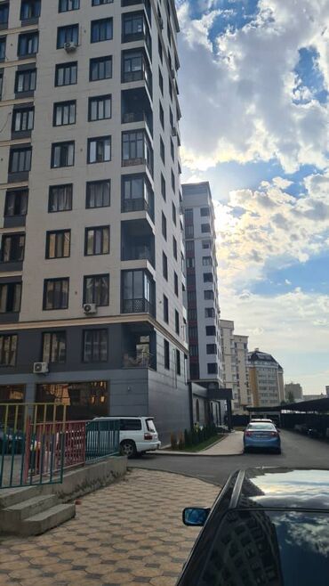 квартира 12мкр: 2 комнаты, 87 м², Элитка, 2 этаж, ПСО (под самоотделку)