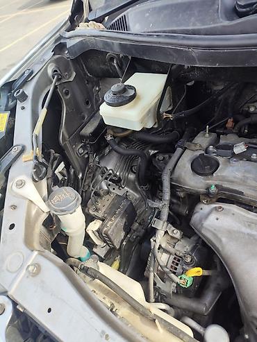 Toyota: Toyota Voxy: 2006 г., 2 л, Вариатор, Бензин, Минивэн — 15