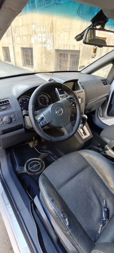 Opel: Maşın öz maşınımdır. Alıverci deyiləm. Maşın öz sınıfinin ən full — 14