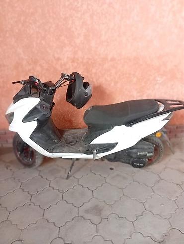 t max: Скутер/мопед 50–150 см³ (визуально — городской китайский скутер в — 3