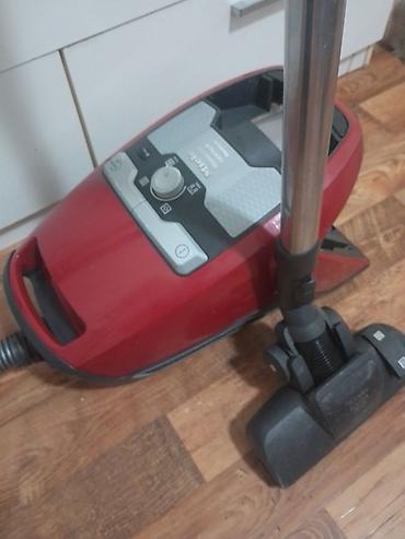 Klasični usisivači: Miele Blizzard CX1 CAT & DOG sa posudom je potpuno ispravan u — 1