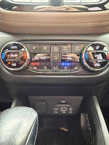 Chevrolet: Chevrolet Trailblazer: 2021 г., 1.3 л, Автомат, Бензин, Кроссовер — 9