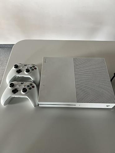 xbox wireless: Xbox One S + Kinect + 2 беспроводных геймпада Комплектация: - игровая — 3