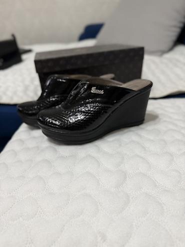 Сабо: Сабо, 36, Gucci, Новый, цвет - Черный, Платная доставка, Самовывоз — 2