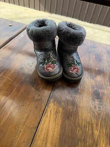 Другая женская обувь: Срочно Набор обуви Среди них есть не ношеные Продаю все одним лотом — 11