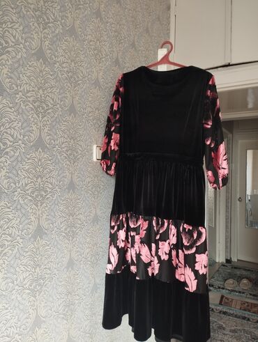 платье на той: Кече көйнөгү, Узун модель, Велюр, Жеңдери менен, Таштар