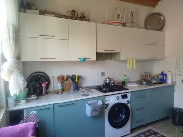 metbex oturacaqlari: Mətbəx mebeli ölçü 3.26 ustunde moyka verilir qiymət 650 azn . Unv