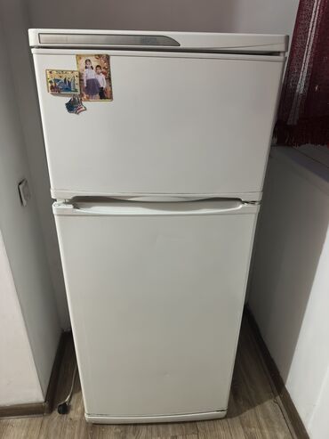 Холодильники: Холодильник LG, Б/у, Двухкамерный, 145 *