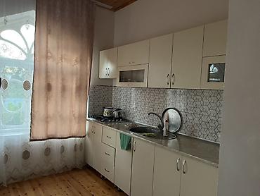 Günlük kirayə evlər: İki mərtəbəli həyətyanı ev - Tikinti: birinci mərtəbə çaydaşı/kərpic — 5
