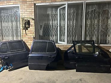 авто volkswagen: Məhsul: Avtomobil kuzov detallarının dəsti Təsvir: - 4 ədəd qapı: ön — 3
