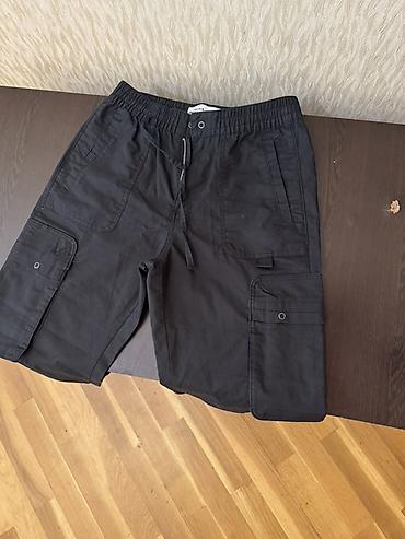Şortlar: Şort, Bershka, XS, rəng - Qara — 1