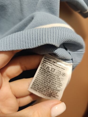 Bluze: H&M, S (EU 36), Poliester, bоја - Svetloplava — 11