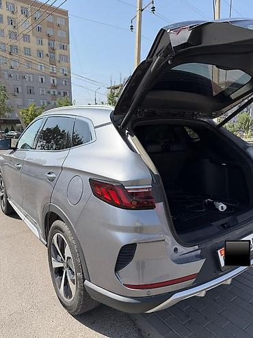 byd son: BYD Song Plus: 2022 г., Гибрид, Кроссовер — 5