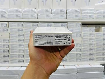 hoco eq34 plus: Apple AirPods Pro (MWP22) с кейсом беспроводной зарядки - Активное — 2