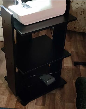 Тумбы и подставки для телевизора: Тележка на колесах 
Для косметологии и много др — 12