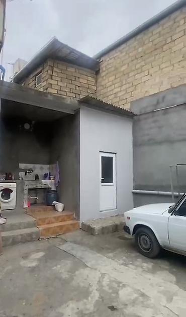 Həyət evləri və villaların satışı: ❌Bağmanda Ev Satılır ❌ 1-ci mərtəbədə orta-təmirli bir yataq otağı və — 10