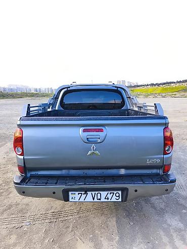 pickup l200: Mitsubishi L200: 2.5 l | 2015 il 280000 km Pikap — 3