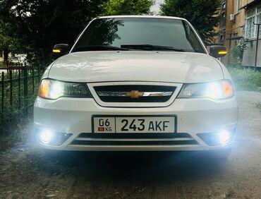 Daewoo: Daewoo Nexia: 2011 г., 1.6 л, Механика, Бензин, Седан