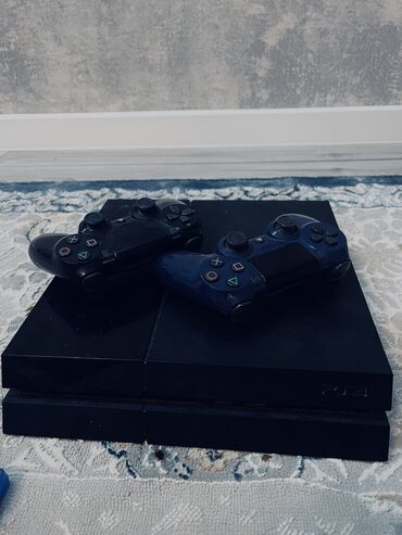 сони плейстейшн 3: Срочно продаю PS 4 на 500гб в отличном состоянии ! Дам 3 игры FIFA