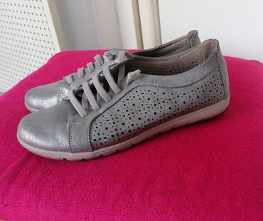 nokti sivi: 39, color - Grey