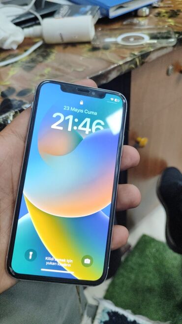 Apple iPhone: IPhone X, 64 GB, Matte Silver, Barmaq izi