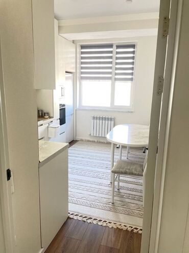 Продажа домов: 1 комната, 36 м², 5 этаж, Дизайнерский ремонт