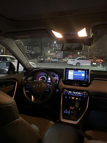 bmw x7 2019: Toyota RAV4: 2019 г., 2.5 л, Автомат, Бензин, Кроссовер — 2