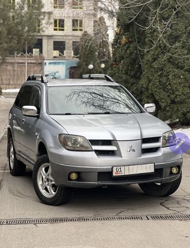 Mitsubishi: Mitsubishi Outlander: 2003 г., 2 л, Механика, Бензин, Кроссовер