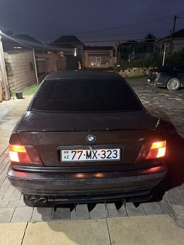 BMW: BMW 3 series: 2 l | 1994 il Sedan — 5