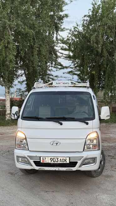 Hyundai: Hyundai Porter: 2020 г., 2.5 л, Типтроник, Дизель, Бус