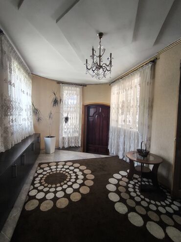 Продажа домов: Дом, 302 м², 7 комнат, Агентство недвижимости, Косметический ремонт — 9