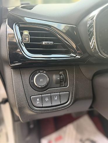 highlander platinum: Chevrolet Spark: 2018 г., 1 л, Автомат, Бензин, Хэтчбэк — 6