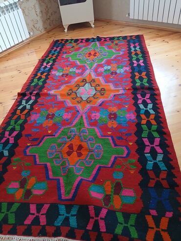 qedim kilim: Ковер