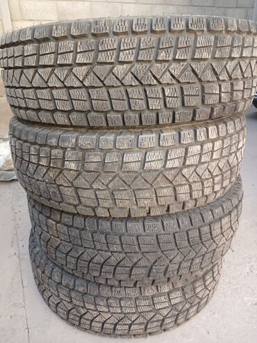 кондиционеры зима: Шины 205 / 70 / R 15, Зима, Комплект, Легковые, Maxxis