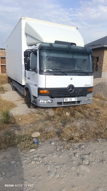 купить фуру в кредит без первоначального взноса: Грузовик, Mercedes-Benz