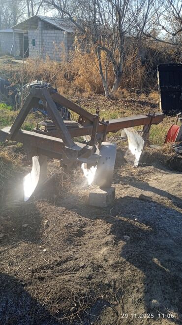 Тракторы МТЗ (Беларус): Продаю МТЗ 50 двигатель 80,Плуг, Бороон, в хорошем состоянии цена — 5