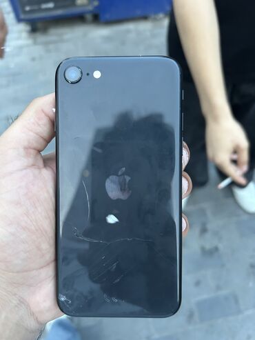Apple iPhone: IPhone SE, 64 GB, Black Titanium