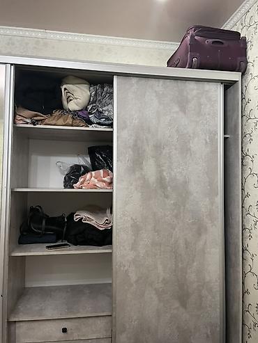 аренда восток 5: Сдается комната в квартире. - Планировка: две односпальные кровати — 3