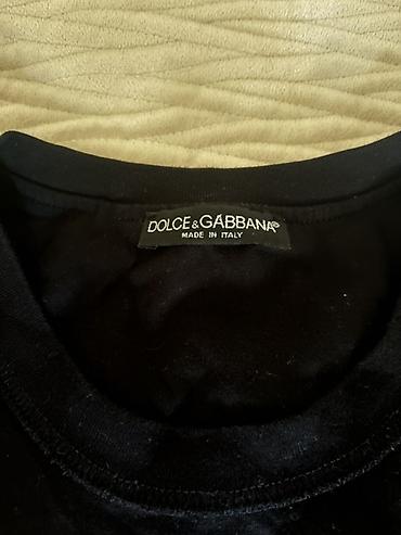 Kişi geyimləri: Dolce & Gabbana kişi T‑şörtü - Rəng: qara - Model: klassik kruq — 2