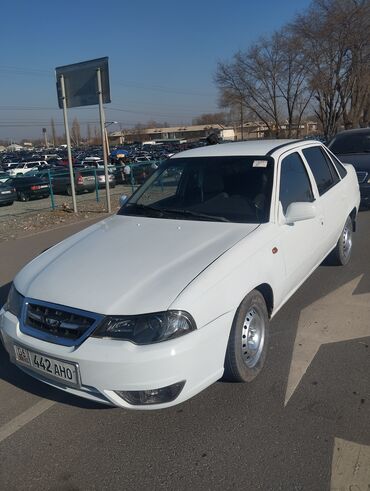 Daewoo: Daewoo Nexia: 2012 г., 1.5 л, Механика, Бензин, Седан