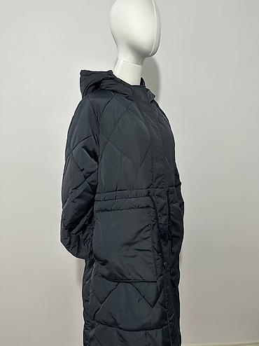 Пуховики и зимние куртки: Пуховик, По колено, США, С капюшоном, С поясом, Стеганый, L — 7