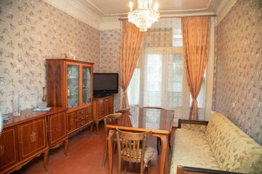 Köhnə tikili: Bakı, 3 otaqlı, Köhnə tikili, m. Nəriman Nərimanov, 60 kv. m — 5