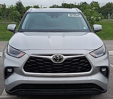 saf: Toyota Highlander: 2023 г., 2.4 л, Автомат, Бензин, Внедорожник — 2
